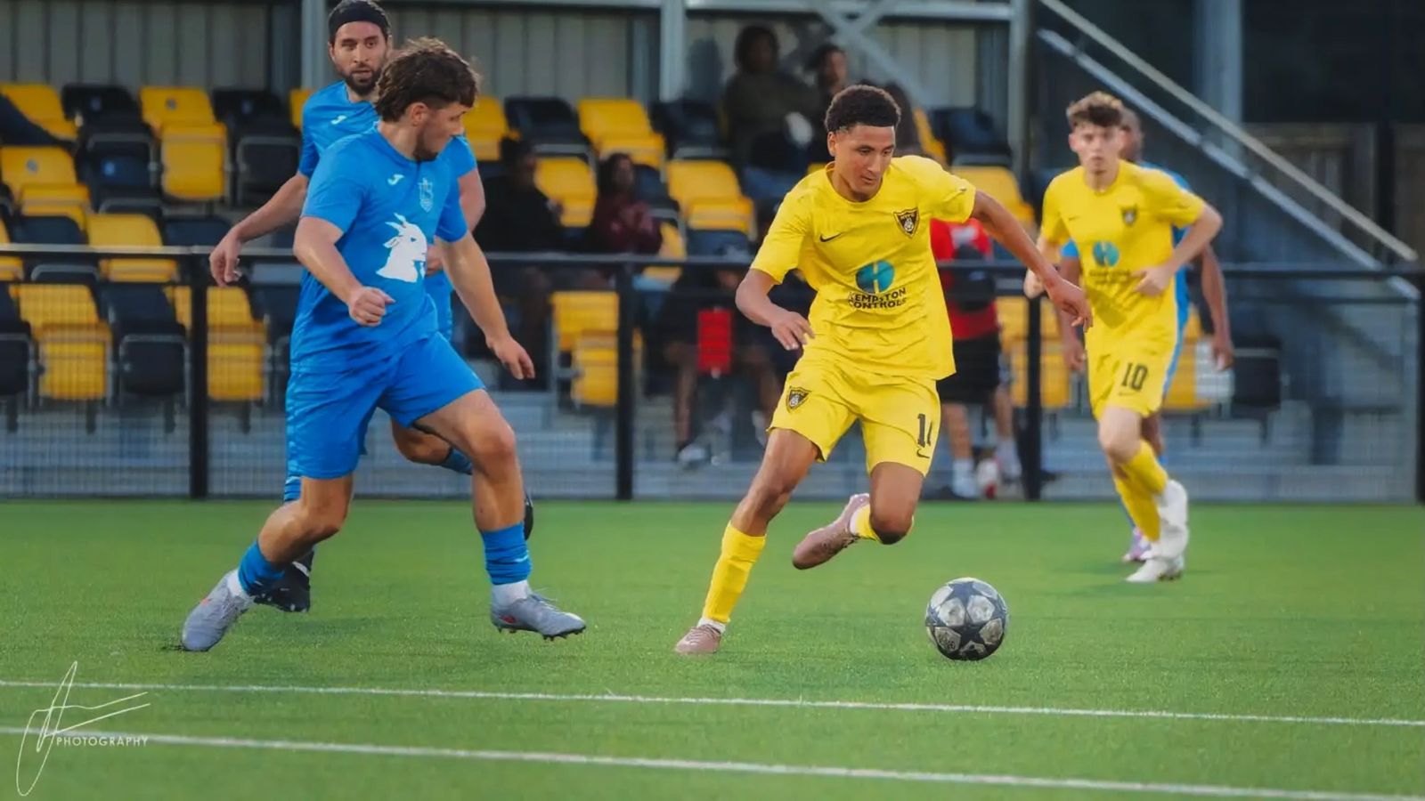Young Bees Come From Behind to Beat Long Buckby