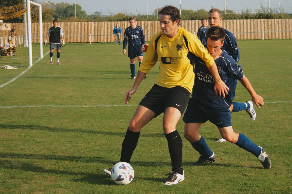 Champions of the Combination — Harborough Town FC, 2009/10