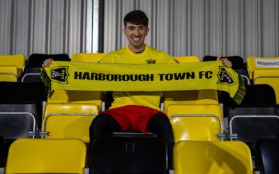 McLean Signs for the Bees