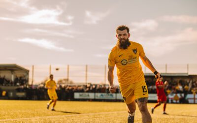 Five-Star Bees Sweep Aside Banbury