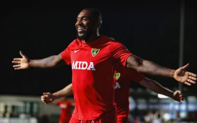 Late Oxford Equaliser Denies Bees Victory